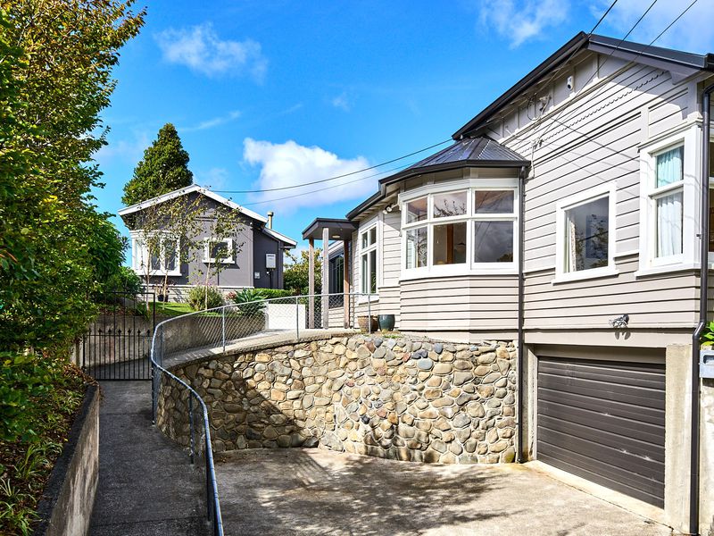 7 Lochiel Road, Khandallah