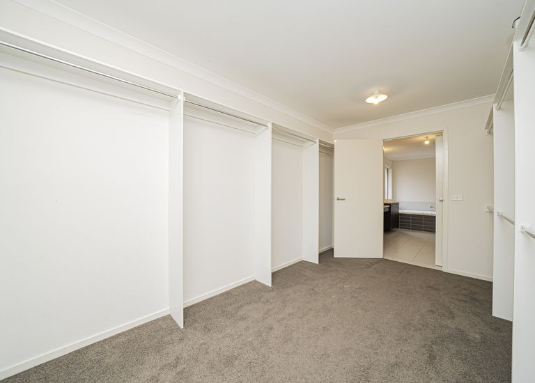 79 Lyndhurst Boulevard, Lyndhurst