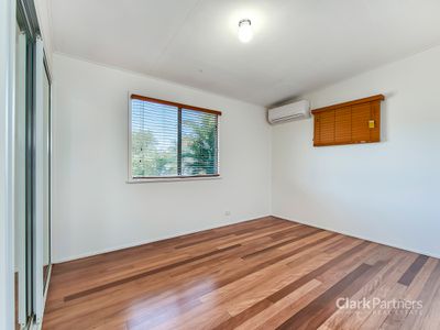 24 Bray Road, Lawnton