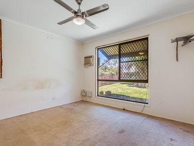 3 Shaw Court, Kallangur