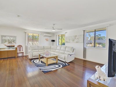 14 Valeena Street, Rochedale South