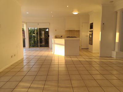 53 Coventry Circuit, Carindale