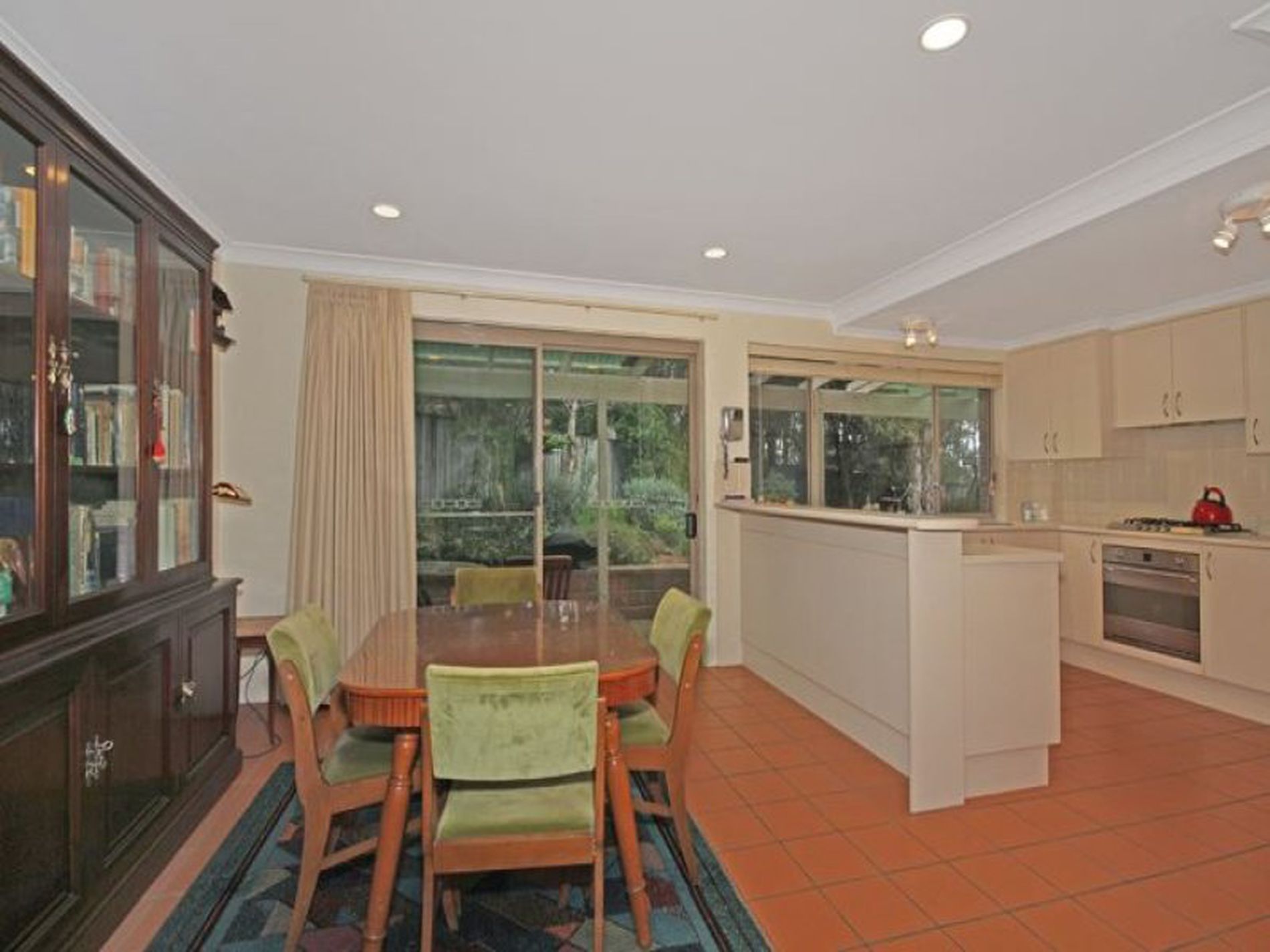 2 / 15 Clyde Street, Mollymook Beach