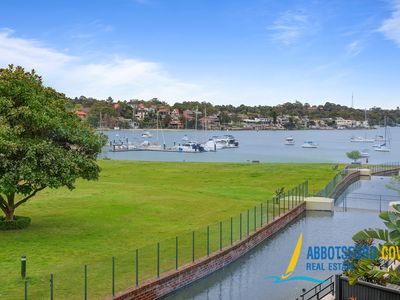 8 / 2 Harbourview Crescent, Abbotsford