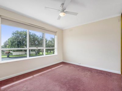 16 Hutchesson Street, Millicent