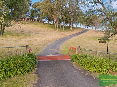 1249 Ganbenang Road, Lowther