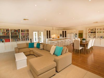 410 Seymour Avenel Road, Seymour