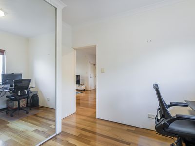 13 / 4 Delhi Street, West Perth