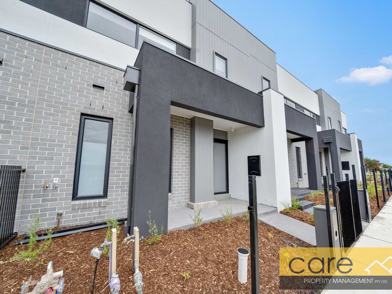 5 Vendeen Walk, Clyde North