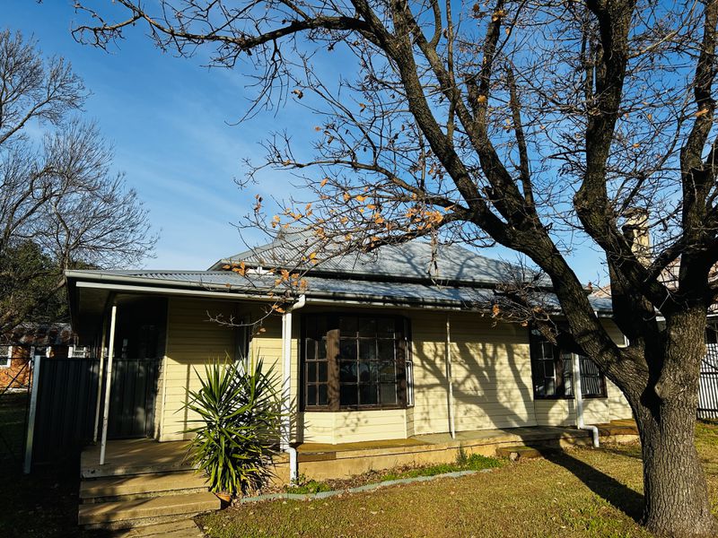 8 Belmore Street, Canowindra