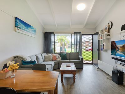 2 / 4 Calendo Court, Merimbula