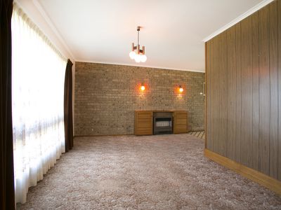 228 Trimmer Parade, Grange