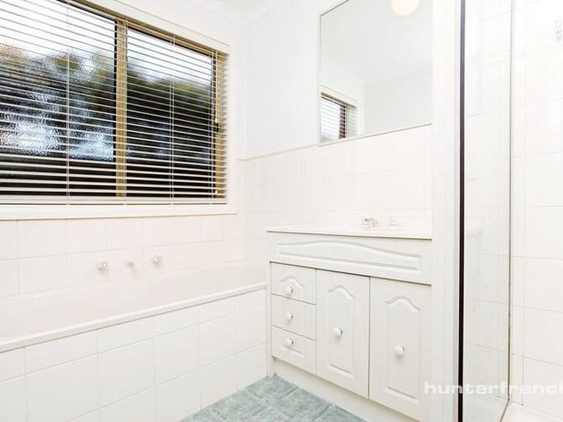 2/18 Townsing Court, Altona Meadows