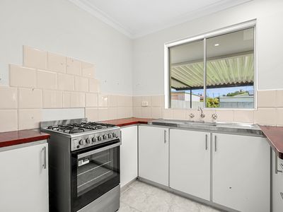 5 Pavo Close, Rockingham