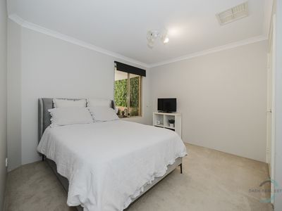 72 Silkeborg Cres, Joondalup