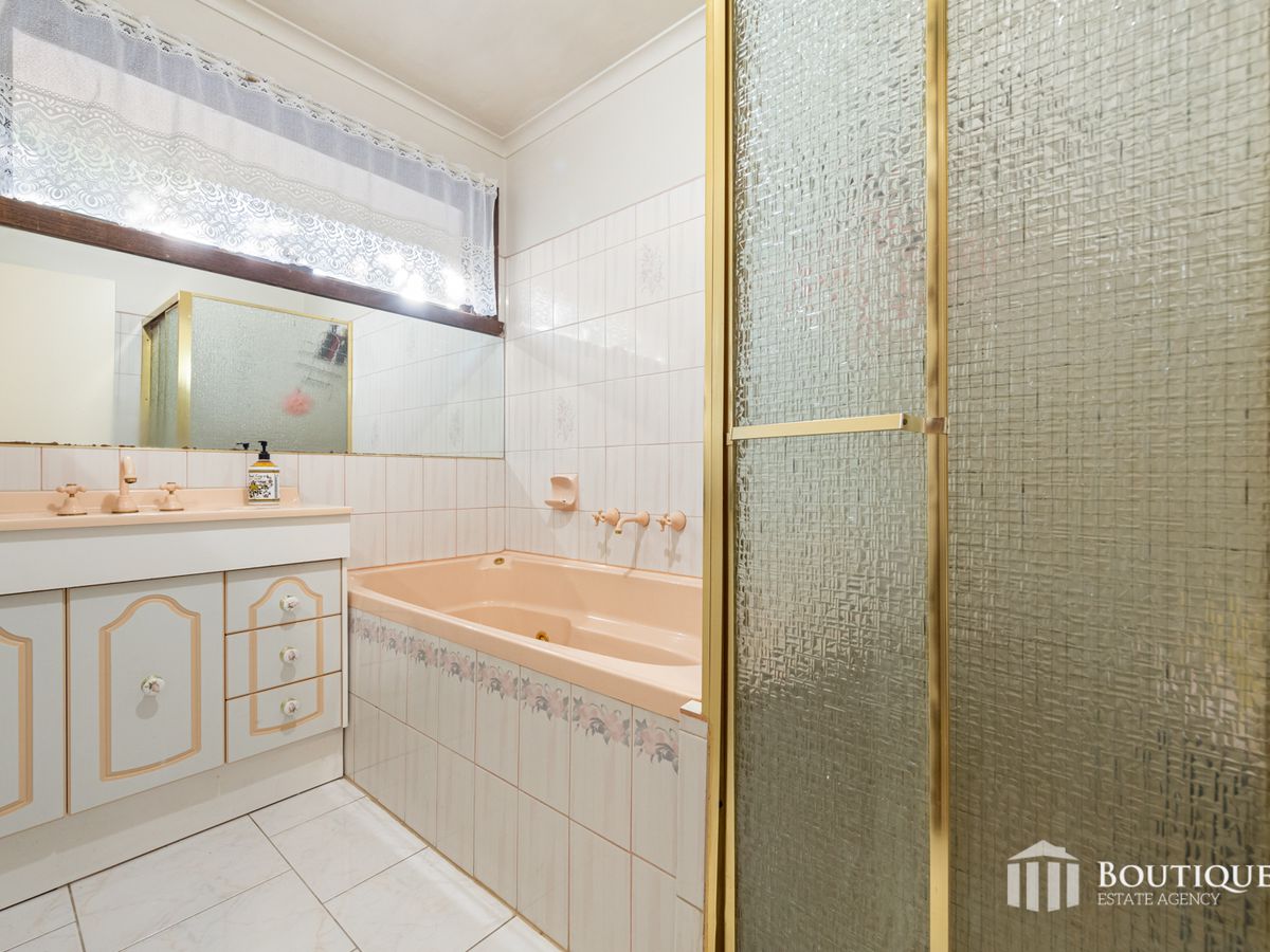 15 Kaye Court, Dandenong North