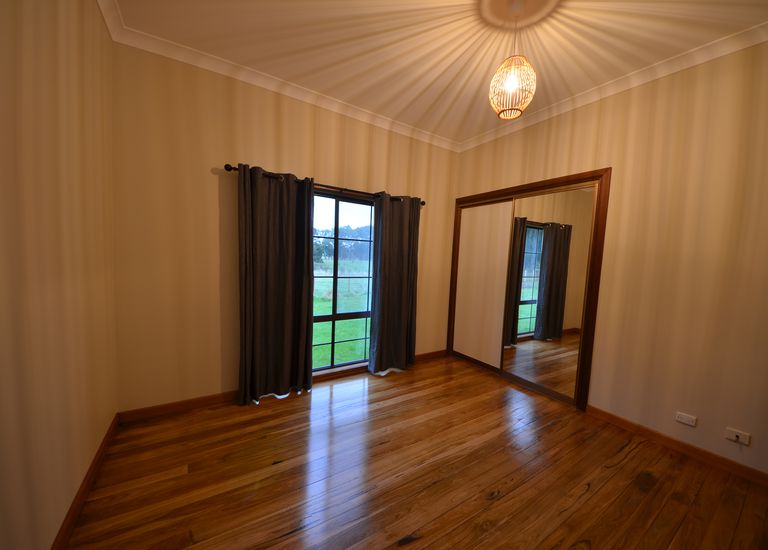 90 Pedrazzies Road, Gorae