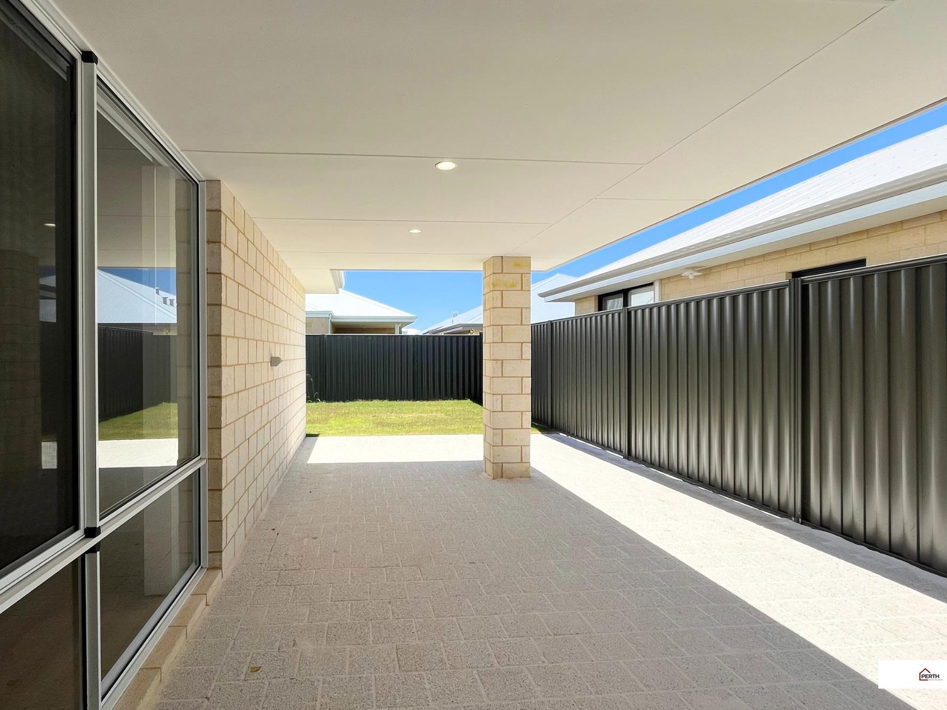 9 Capitola Way, Madora Bay