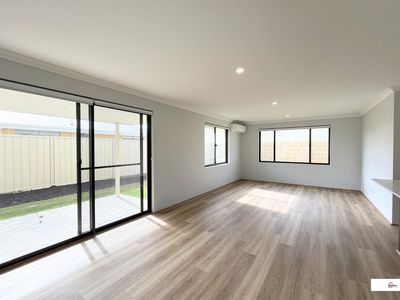 17 Dunnart Road, Dawesville