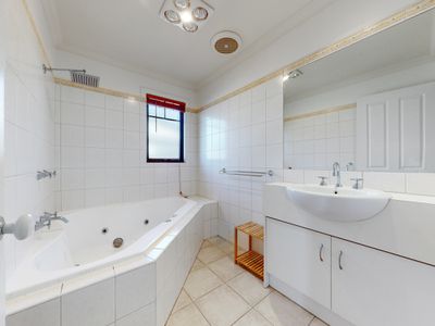 2 / 194 Hyde Street, Yarraville