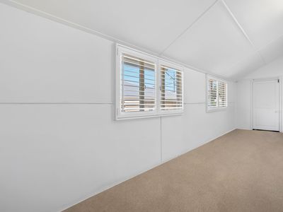 126 Glebe Road, Booval