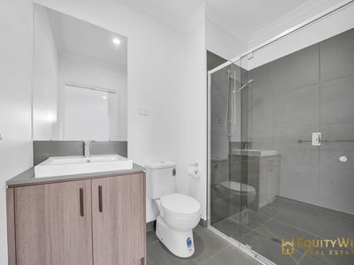20 Timetable Street, Mambourin