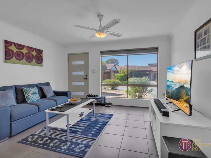 2 / 2 Attfield Street, Maddington