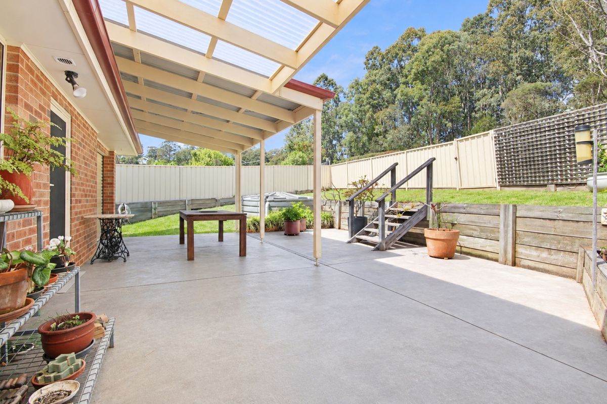 6 John Place, North Narooma