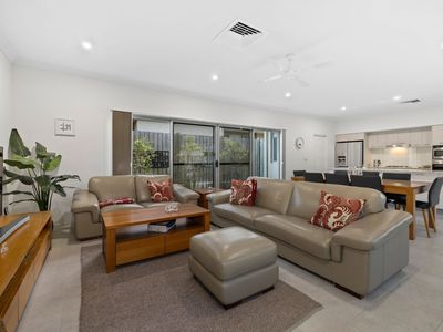 28 Brook Street, Wakerley