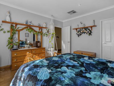 26 Regent Drive, Wannanup