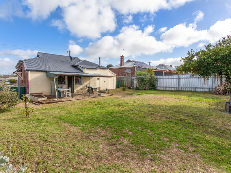 51 Darling Avenue, Cowra