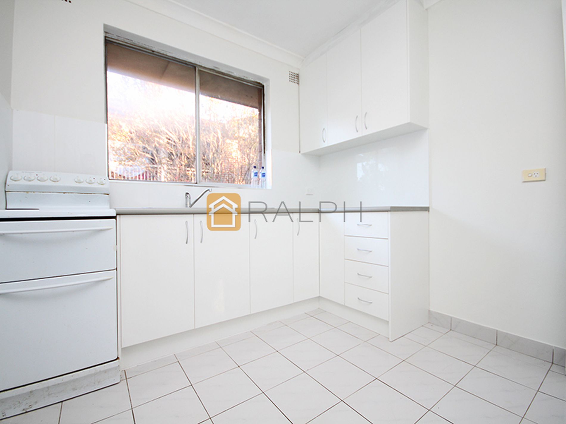 4 / 43 Colin Street, Lakemba