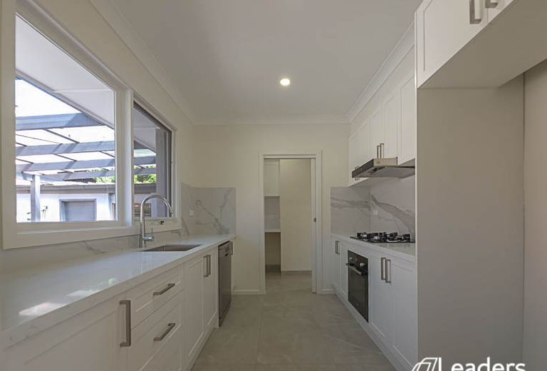 92 Hilton Street, Mount Waverley