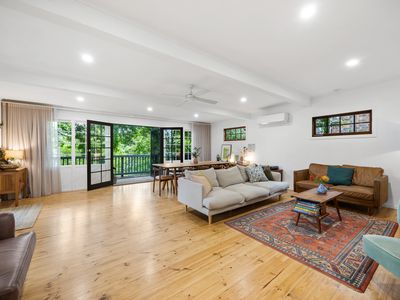 22 George Avenue, Crafers West