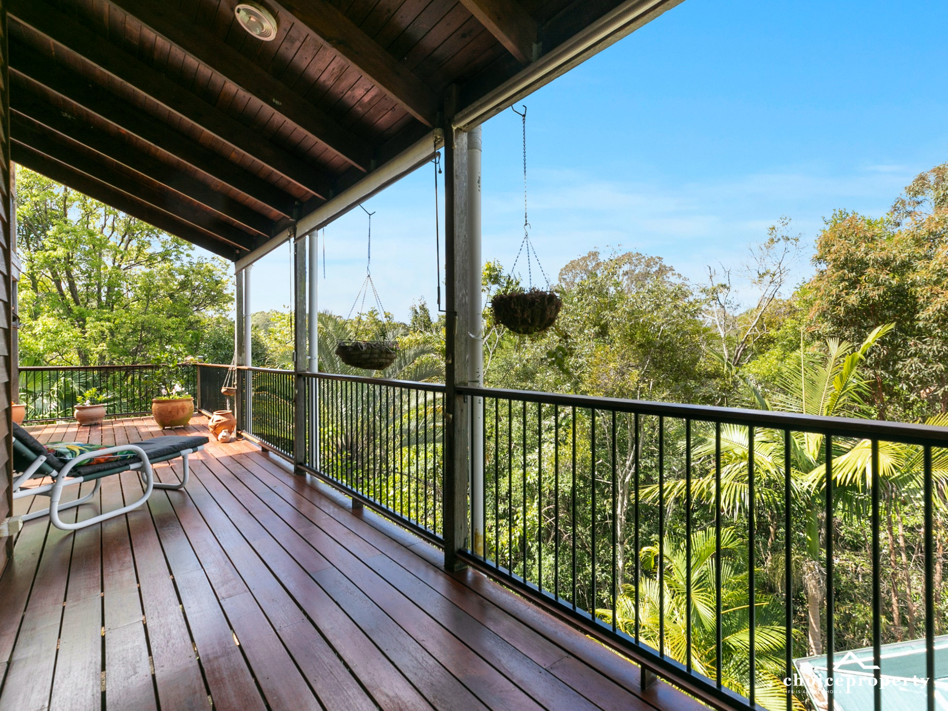 16 Bartle Frere Court, Doonan