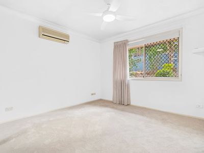 94 Passerine Drive, Rochedale South