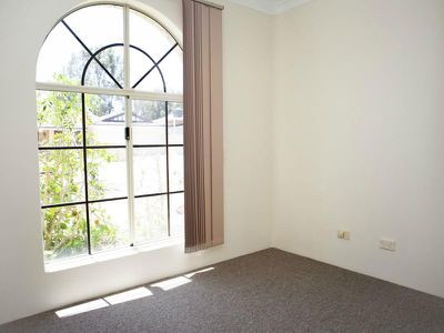 18 Jilakin Loop, Canning Vale