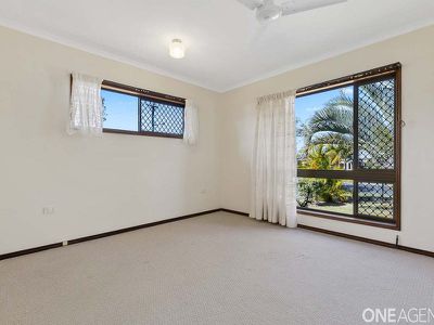 6 Trisha Court, Scarness