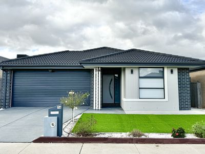 16 Arnhem Road, Wyndham Vale