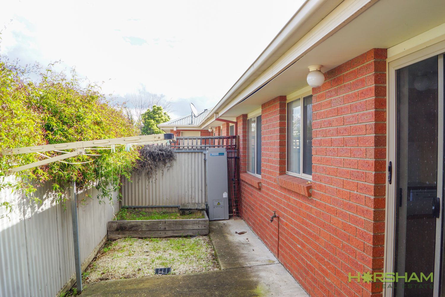 8 / 11 McPherson Street, Horsham