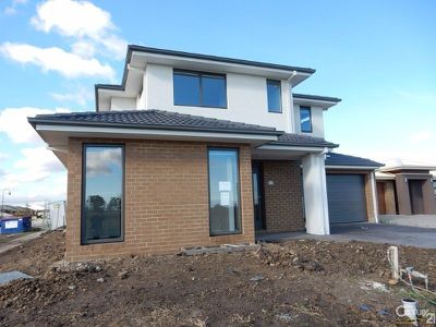 20 Banjo Circuit, Lynbrook