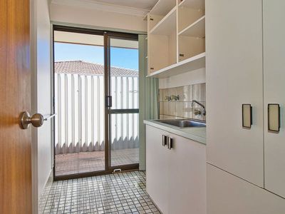 18 Hawker Street , Safety Bay