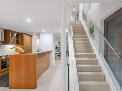2 / 42 Terrace Road, East Perth