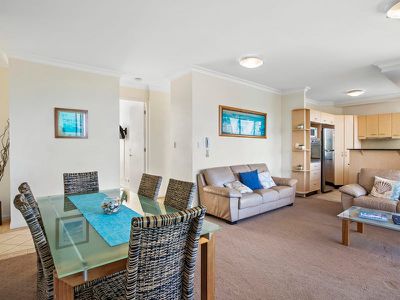 13 / 15 Mudjimba Esplanade, Mudjimba