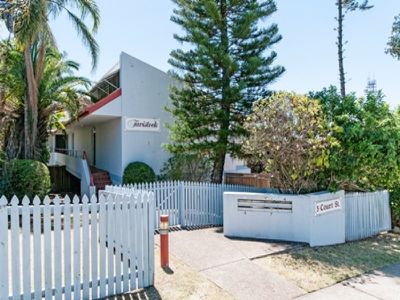 2 / 3 Court Street, Ipswich