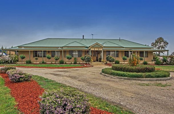 35 The Ridge, Oaklands Junction