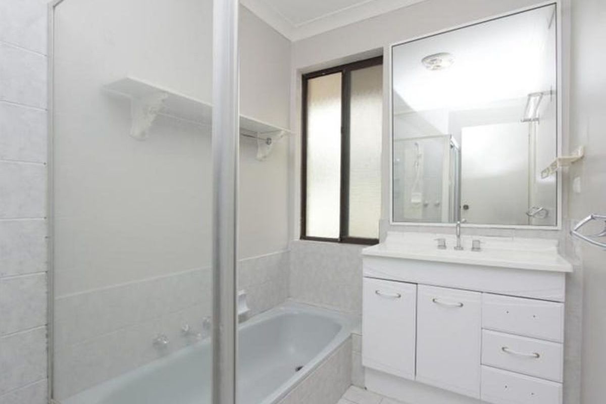 75 Lysander Drive, Heathridge