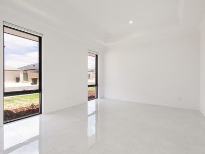 16 Ashville Grange, Henley Brook