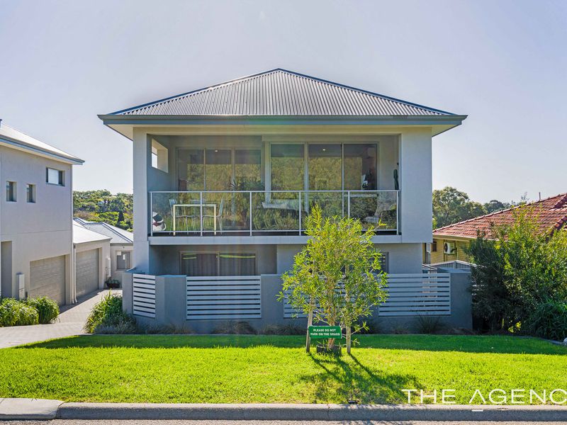 1 / 18 Whitton Street, Hamilton Hill