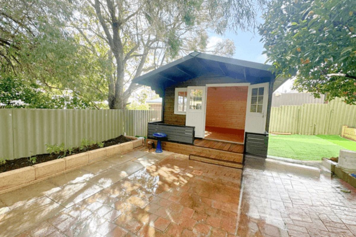29A Lensham Place, Armadale